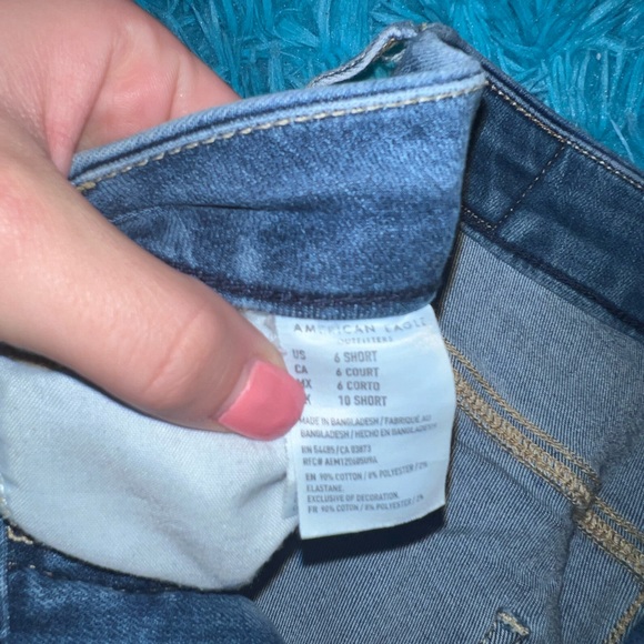 American Eagle Outfitters Classic Blue Ripped Jeggings - Picture 3 of 6